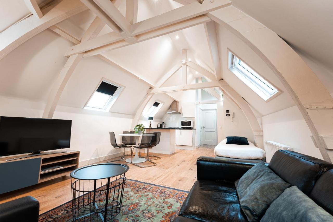 Familie Hotel&Apartments Alkmaar Bagian luar foto