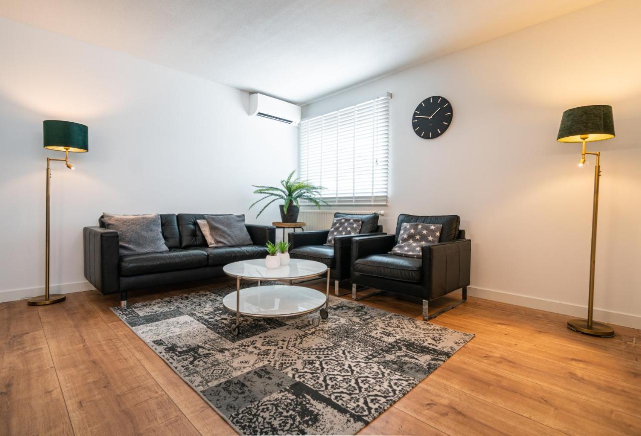 Familie Hotel&Apartments Alkmaar Bagian luar foto