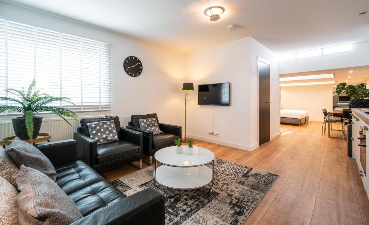 Familie Hotel&Apartments Alkmaar Bagian luar foto